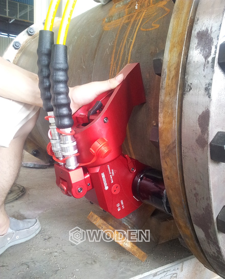 沃頓驅動式液壓扳手應用于寧波某化工設備制造廠